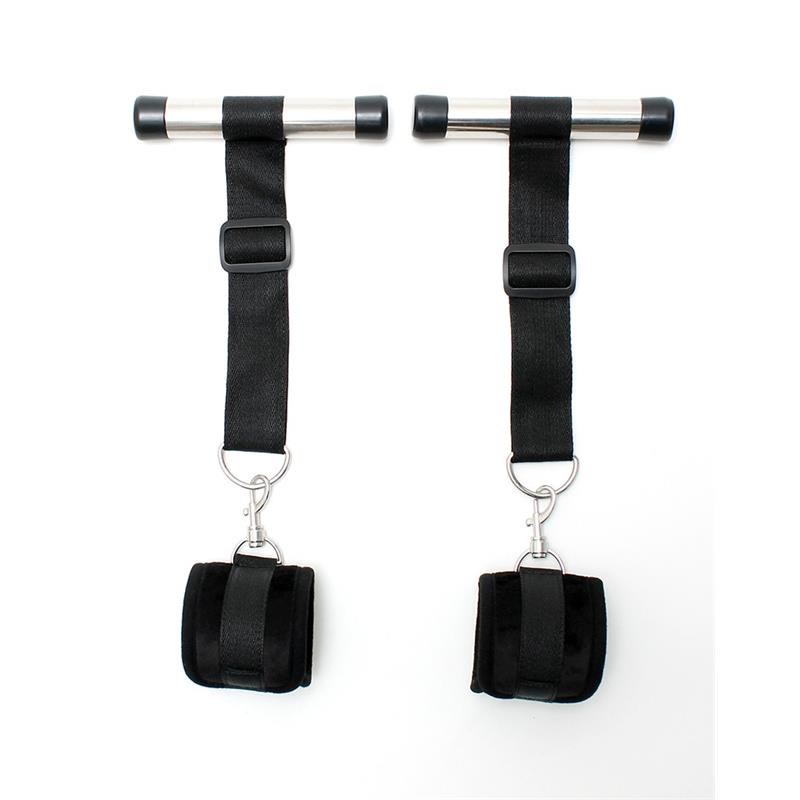 Over the Doof Cuffs Set Black