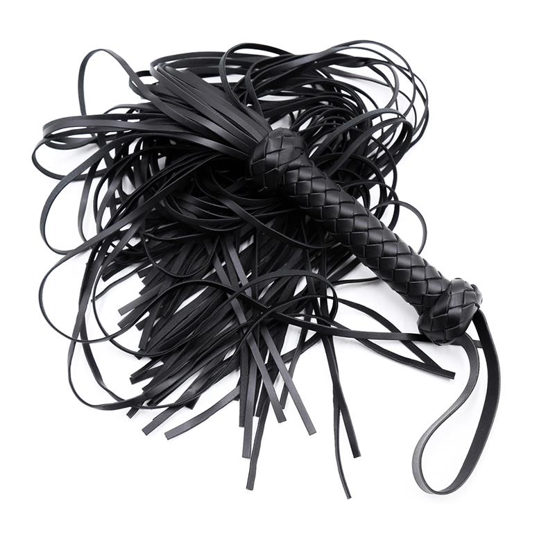 Barbed Handle Flogger 76 cm